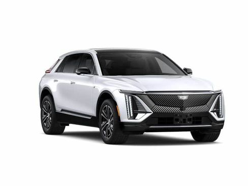 New 2026 Cadillac Lyriq Luxury AWD/4WD image 36