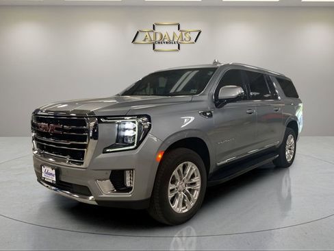 Certified 2023 GMC Yukon XL SLT w/ SLT Premium Package AWD/4WD image 1