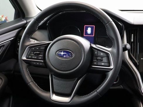 Used 2025 Subaru Outback Premium AWD/4WD image 16