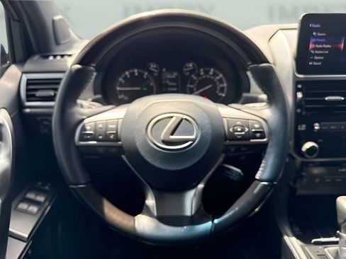 Used 2023 Lexus GX 460 Premium w/ Premium Package AWD/4WD image 16