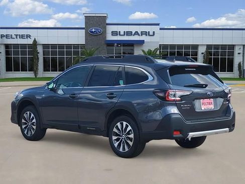 Used 2025 Subaru Outback Limited AWD/4WD image 5
