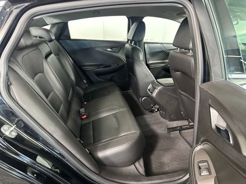Used 2017 Chevrolet Malibu LT w/ Leather Package image 27