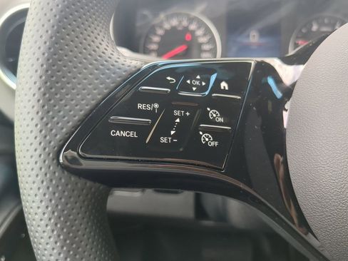 Used 2025 Mercedes-Benz Sprinter 2500 image 10