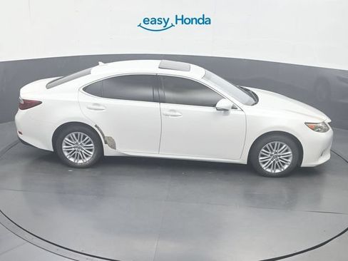 Used 2013 Lexus ES 350 w/ Luxury Pkg FWD image 25