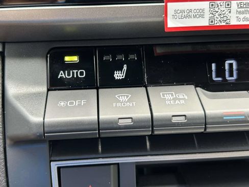 New 2026 Toyota Camry Hybrid w/ Convenience Package FWD image 24