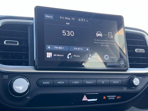 New 2026 Hyundai Venue SE FWD image 18