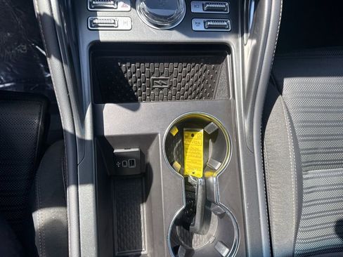 Used 2024 Lincoln Nautilus Reserve w/ Equipment Group 203A image 19