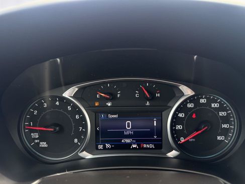 Used 2021 Chevrolet Equinox LT FWD image 18