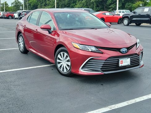 Certified 2022 Toyota Camry LE w/ Audio Upgrade Package FWD image 31