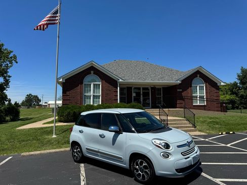 Used 2014 FIAT 500L Lounge FWD image 13