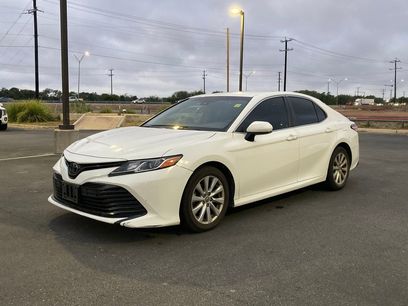 Used 2018 Toyota Camry LE