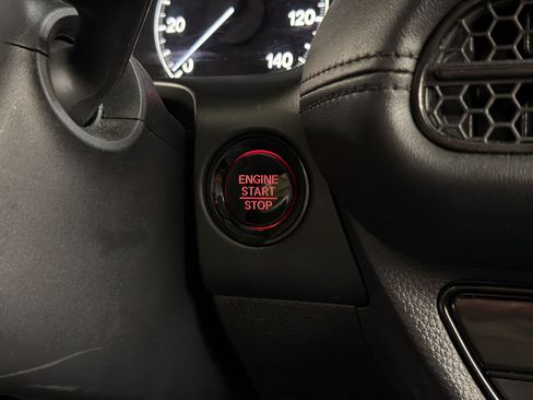 Certified 2024 Honda HR-V LX image 25