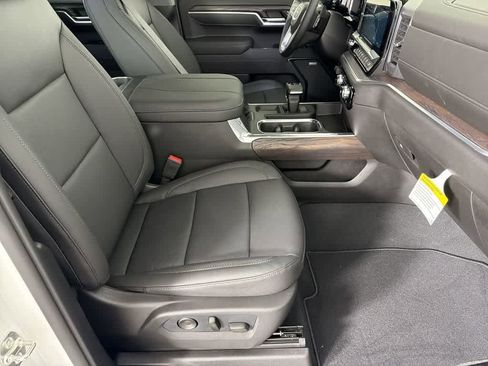 New 2026 GMC Sierra 1500 SLT w/ SLT Premium Plus Package image 21
