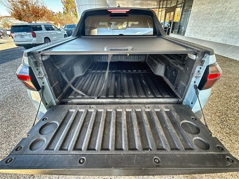 Used 2022 Hyundai Santa Cruz SEL w/ Activity Package image 24