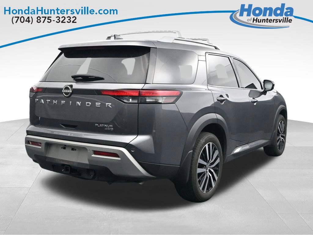 Used 2025 Nissan Pathfinder Platinum AWD/4WD image 2