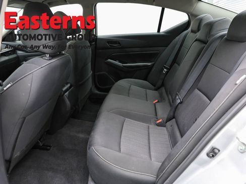 Used 2023 Nissan Altima 2.5 SV w/ SV Premium Package AWD/4WD image 22