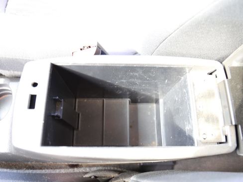 Used 2008 GMC Canyon SLE image 14