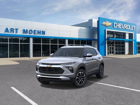 New 2026 Chevrolet TrailBlazer LT w/ Convenience Package AWD/4WD image 8