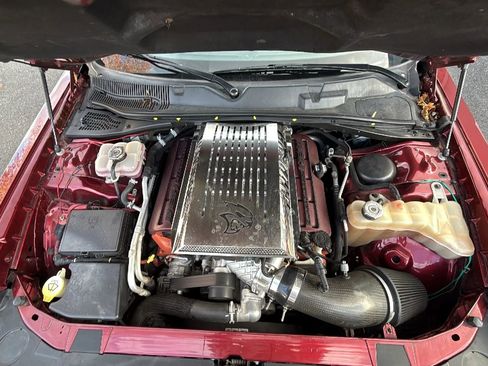 Used 2018 Dodge Challenger SRT Hellcat image 17