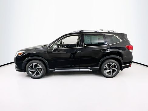 Used 2022 Subaru Forester Touring w/ Popular Package #2 image 8