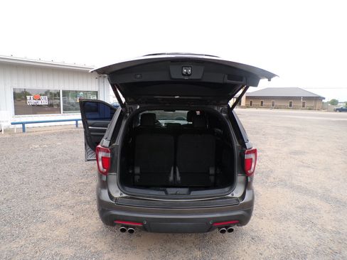 Used 2018 Ford Explorer Sport AWD/4WD image 19