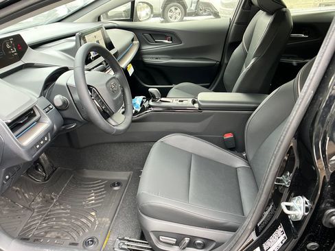 New 2026 Toyota Prius XLE image 9