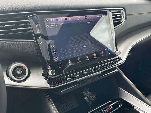 New 2026 Jeep Grand Wagoneer L 4WD image 17