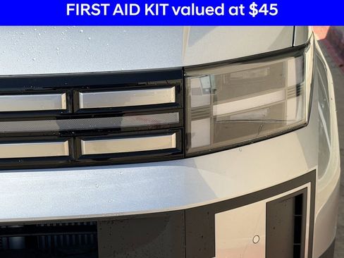Used 2025 Hyundai Santa Fe SEL image 10