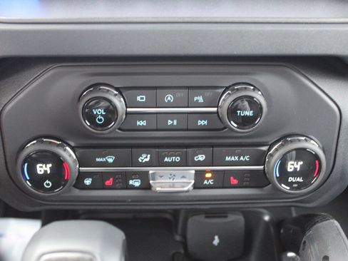 New 2026 Ford Bronco Raptor w/ Interior Carbon Fiber Pack AWD/4WD image 27