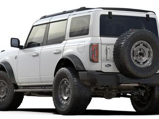 New 2025 Ford Bronco Outer Banks w/ Sasquatch Package video 2