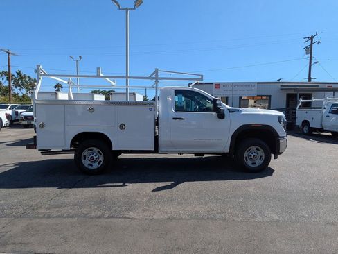 New 2025 GMC Sierra 2500 Pro w/ Convenience Package image 5
