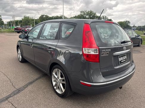 Used 2009 Hyundai Elantra w/ Premium-Sport Pkg 2 FWD image 7