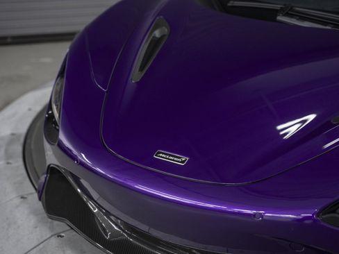 Used 2022 McLaren 720S Spider RWD image 21