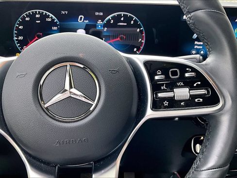 Certified 2023 Mercedes-Benz GLA 250 4MATIC image 21