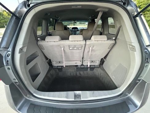 Used 2016 Honda Odyssey LX image 10