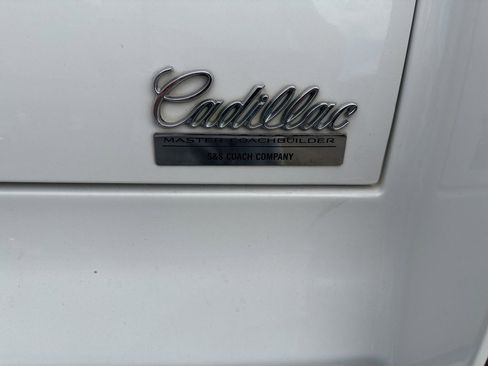 Used 1995 Cadillac Fleetwood Brougham image 23