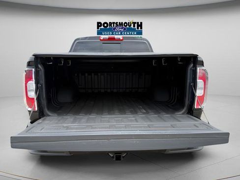 Used 2022 GMC Canyon AT4 w/ Trailering Package AWD/4WD image 12