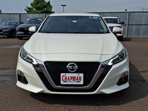Used 2019 Nissan Altima 2.5 Platinum AWD/4WD image 2