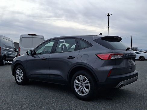 Used 2022 Ford Escape S image 4