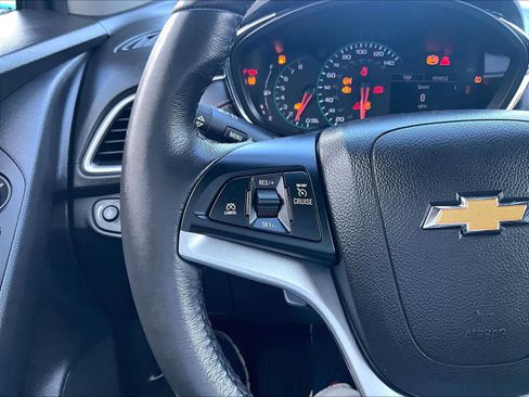 Certified 2022 Chevrolet Trax LT w/ Sport Edition image 22