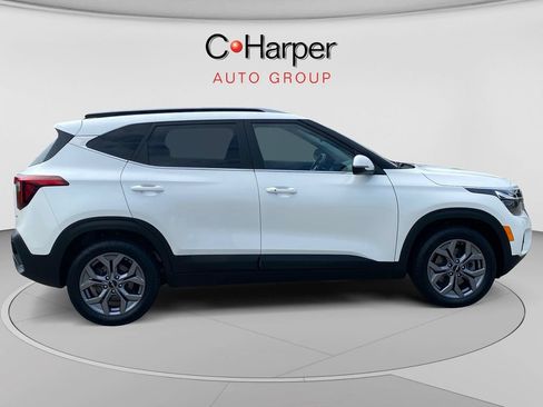Certified 2024 Kia Seltos S AWD/4WD image 2