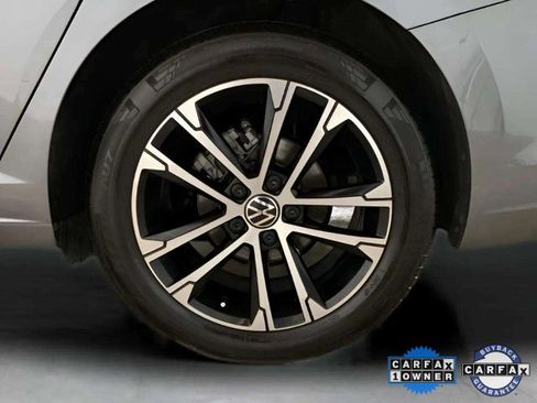 Used 2025 Volkswagen Jetta Sport image 26