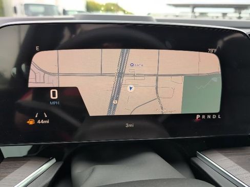 New 2026 Chevrolet Suburban LT w/ Comfort Package image 32