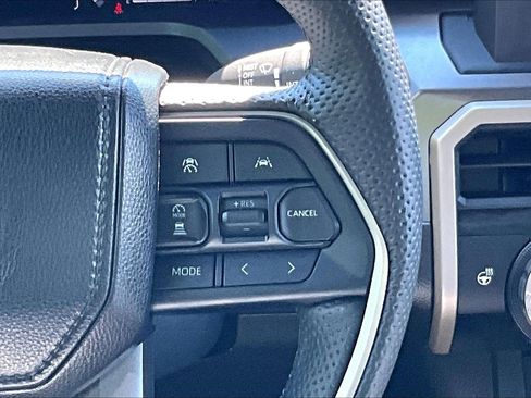 Used 2024 Toyota Tacoma TRD Sport w/ TRD Sport Upgrade Package AWD/4WD image 21
