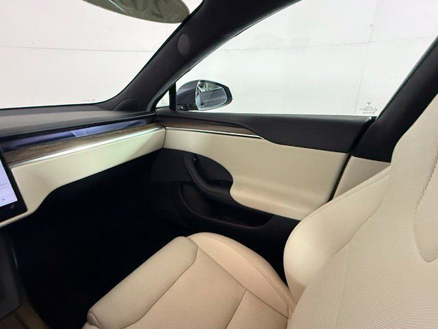 Used 2021 Tesla Model S Long Range AWD/4WD image 17