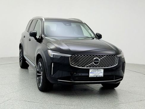 New 2026 Volvo XC90 B6 Plus w/ Protection Package Premier image 2