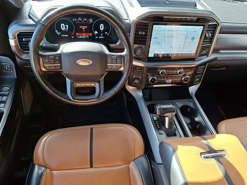 Used 2022 Ford F150 Platinum w/ FX4 Off-Road Package AWD/4WD image 12