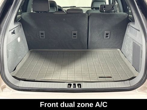 Used 2019 Lincoln Nautilus Reserve image 11