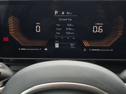 New 2026 Kia Carnival EX FWD image 13
