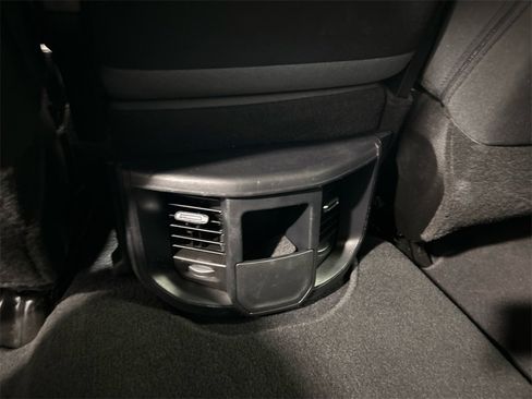 Used 2024 RAM 2500 Big Horn w/ Bed Utility Group image 32